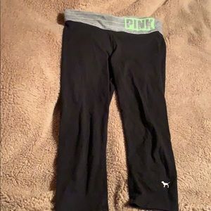 Capri yoga pants